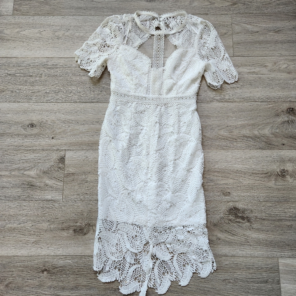 Nikibiki White Lace Dress Womens Small Short Sleeves High Low Engagement Wedding